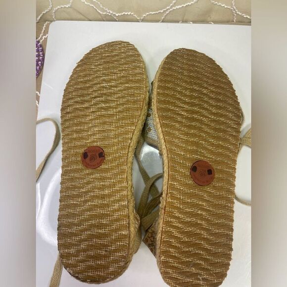 Acorn‎ Slip-on Espadrilles Shoes, Y2K, size 8 w - Picture 8 of 11